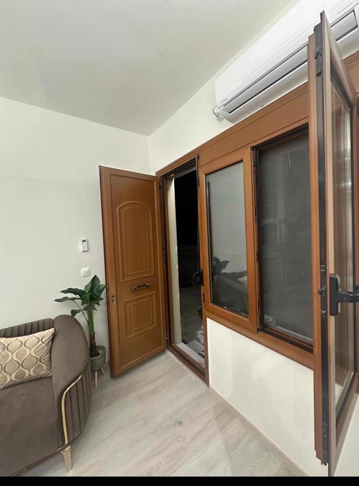 N&M Apartment Chios Town Exterior photo